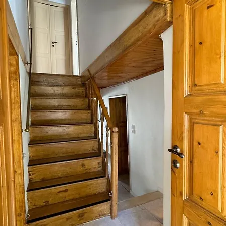 Apartment Traditional *