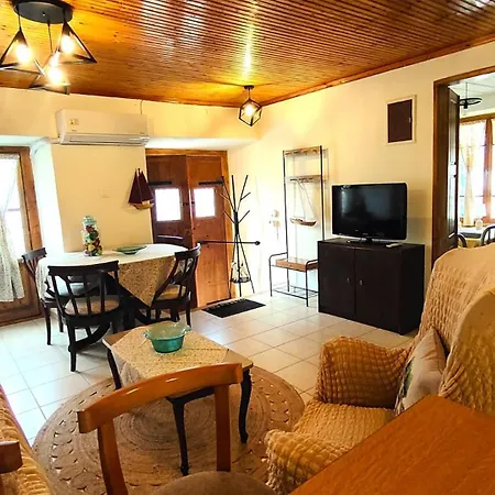 Traditional Apartman