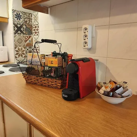 아파트 Traditional Galaxídhion