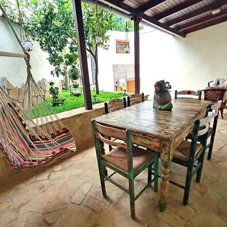 Traditional Apartman