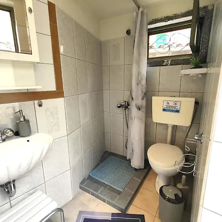 아파트 Traditional *