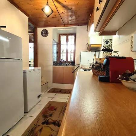 Traditional * Galaxidi