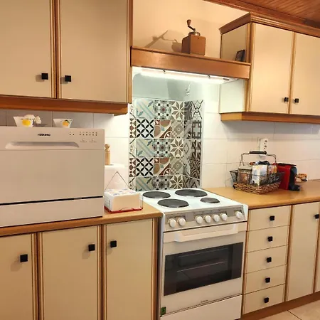 Apartment Traditional